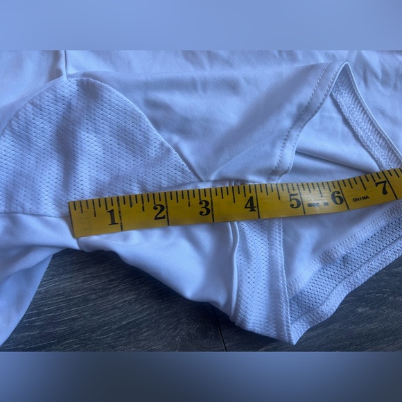 Adidas Big Kid’s Climacool Breathable Triple Stripe Athletic Shorts in White. M - Picture 11 of 11